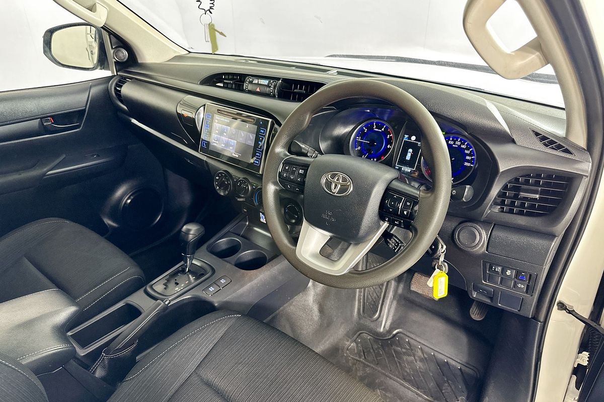 2020 Toyota HILUX SR (4x4) GUN126R MY19 UPGRADE 4X4