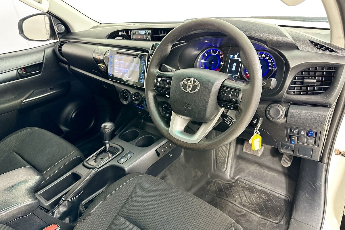 2020 Toyota HILUX SR (4x4) GUN126R MY19 UPGRADE 4X4