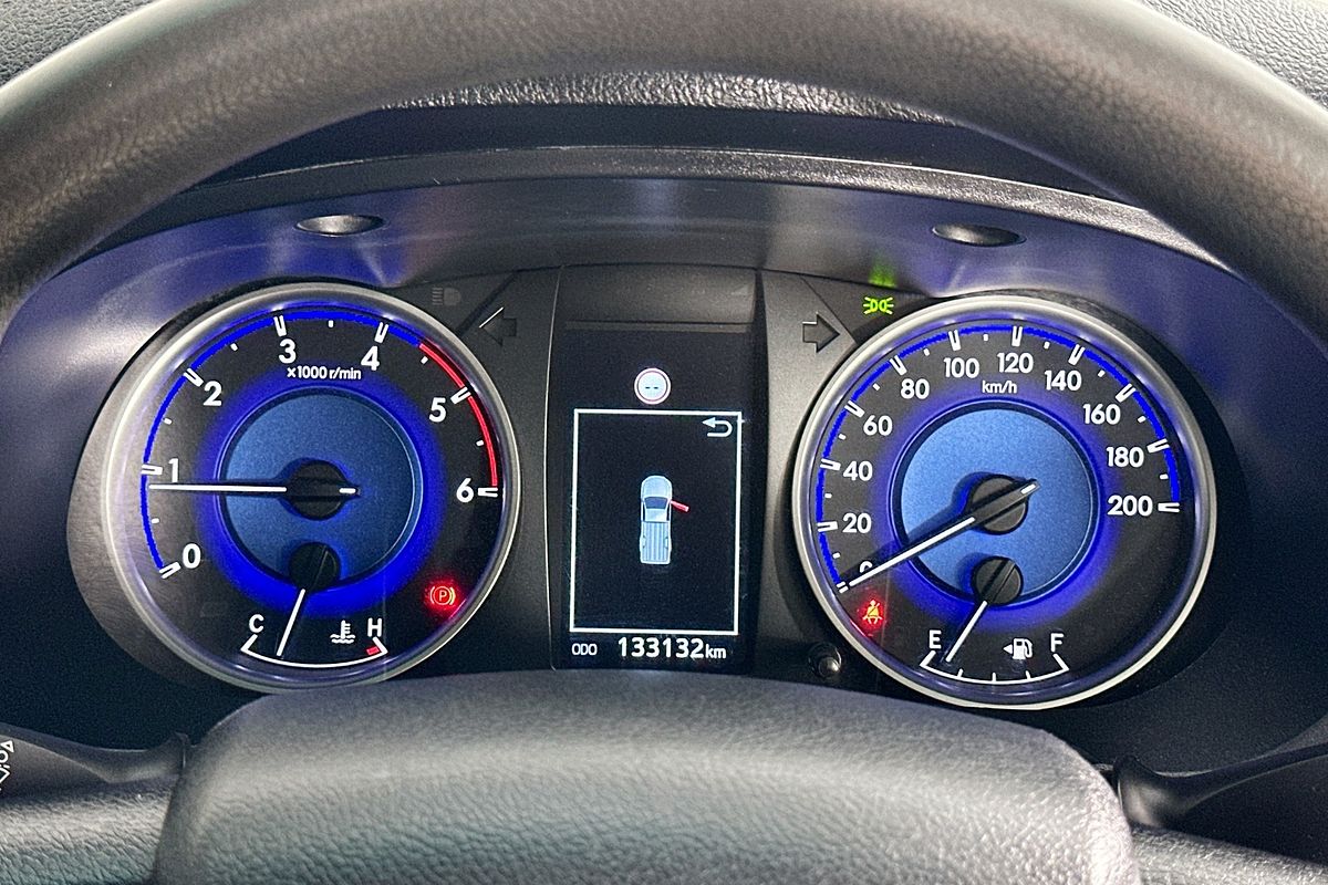 2019 Toyota HILUX SR (4x4) GUN126R MY19 4X4