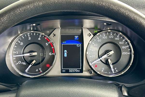 2023 Toyota HILUX SR (4x4) GUN126R 4X4