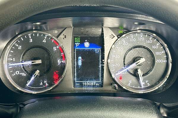 2020 Toyota HILUX SR (4x4) GUN126R MY19 UPGRADE 4X4