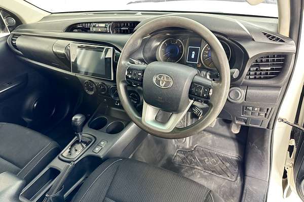 2020 Toyota HILUX SR (4x4) GUN126R MY19 UPGRADE 4X4