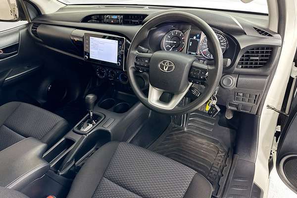 2025 Toyota HILUX WORKMATE (4x2) TGN121R RC REAR WHEEL DRIVE
