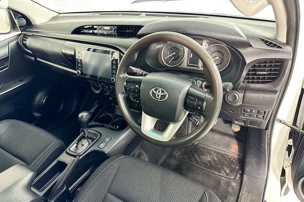 2022 Toyota HILUX SR (4x4) GUN126R 4X4