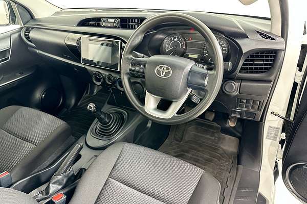 2018 Toyota HILUX WORKMATE TGN121R MY17 REAR WHEEL DRIVE