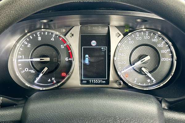 2020 Toyota HILUX SR (4x4) GUN126R FACELIFT 4X4