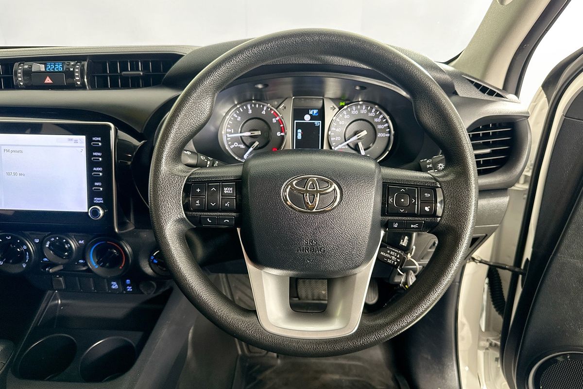 2022 Toyota HILUX SR (4x4) GUN126R 4X4