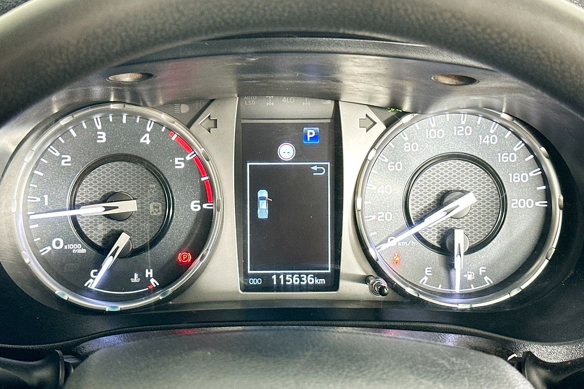 2022 Toyota HILUX SR (4x4) GUN126R 4X4