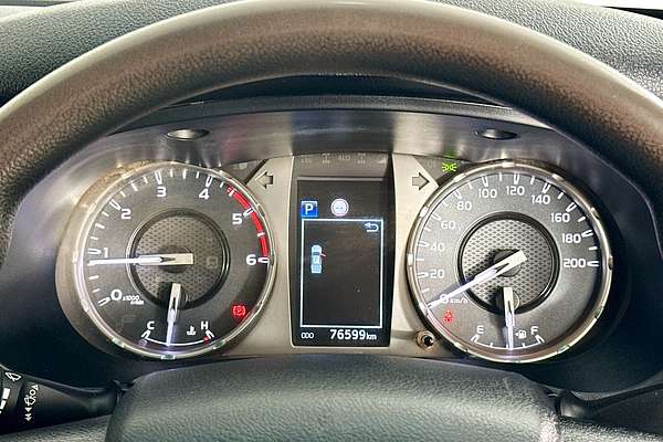 2021 Toyota HILUX SR (4x4) GUN126R FACELIFT 4X4