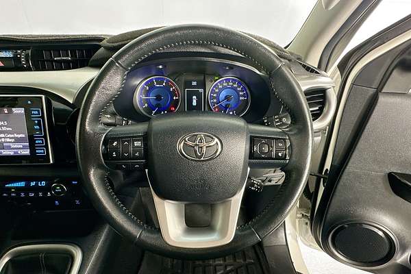 2017 Toyota HILUX SR5 (4x4) GUN126R MY17 4X4