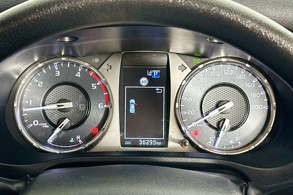 2023 Toyota HILUX SR (4x4) GUN126R 4X4