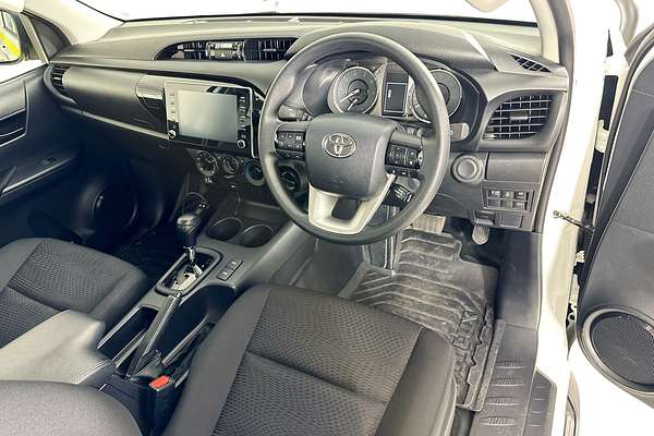 2024 Toyota HILUX SR (4x4) GUN126R 4X4