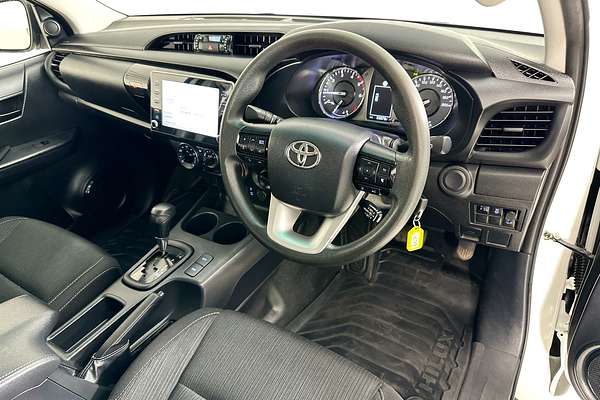 2022 Toyota HILUX SR (4x4) GUN126R 4X4