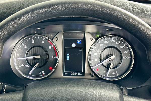 2024 Toyota HILUX SR 48V (4x4) GUN126R 4X4