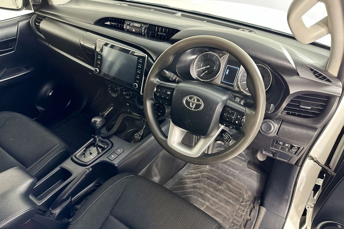 2022 Toyota HILUX SR (4x4) GUN126R 4X4