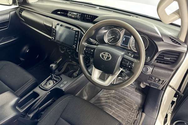 2022 Toyota HILUX SR (4x4) GUN126R 4X4