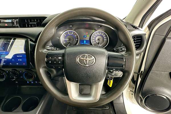 2018 Toyota HILUX SR (4x4) GUN126R MY19 4X4