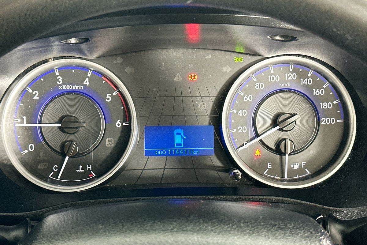 2018 Toyota HILUX SR (4x4) GUN126R MY19 4X4