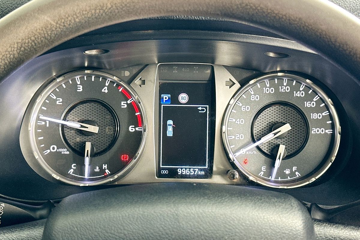 2021 Toyota HILUX SR (4x4) GUN126R 4X4