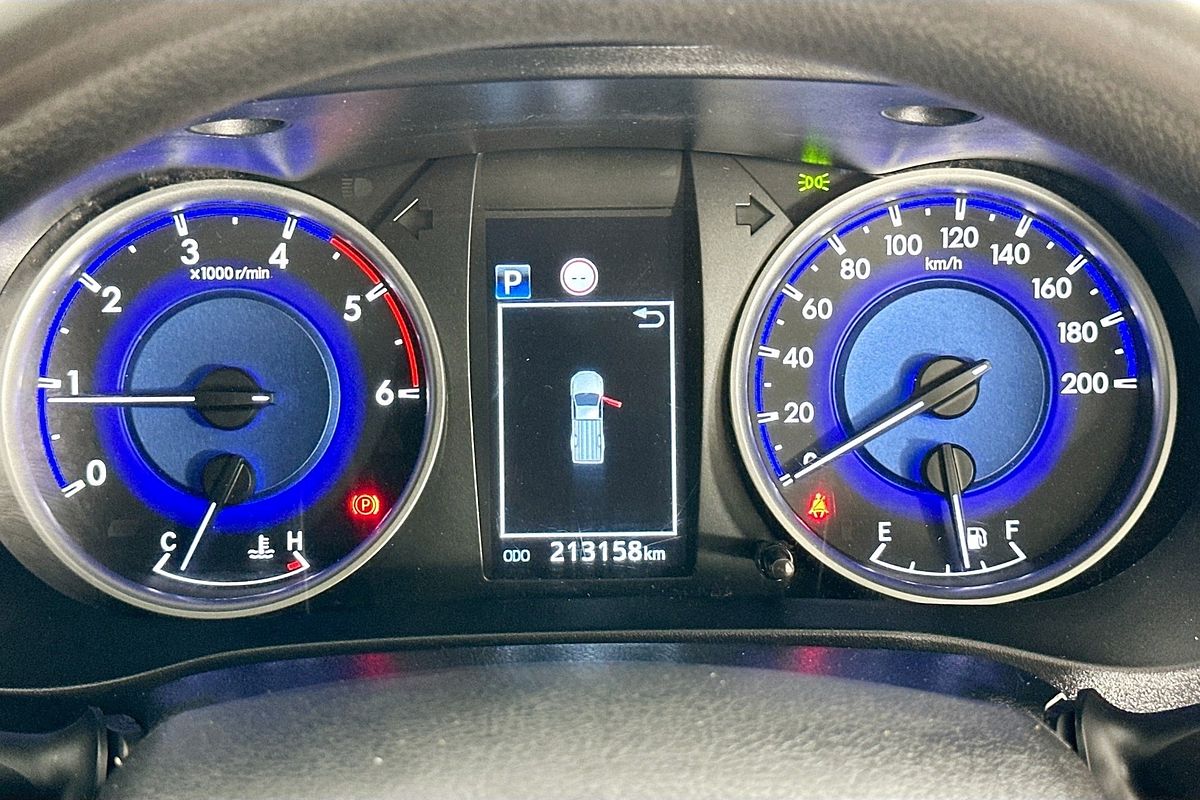 2019 Toyota HILUX SR (4x4) GUN126R MY19 4X4