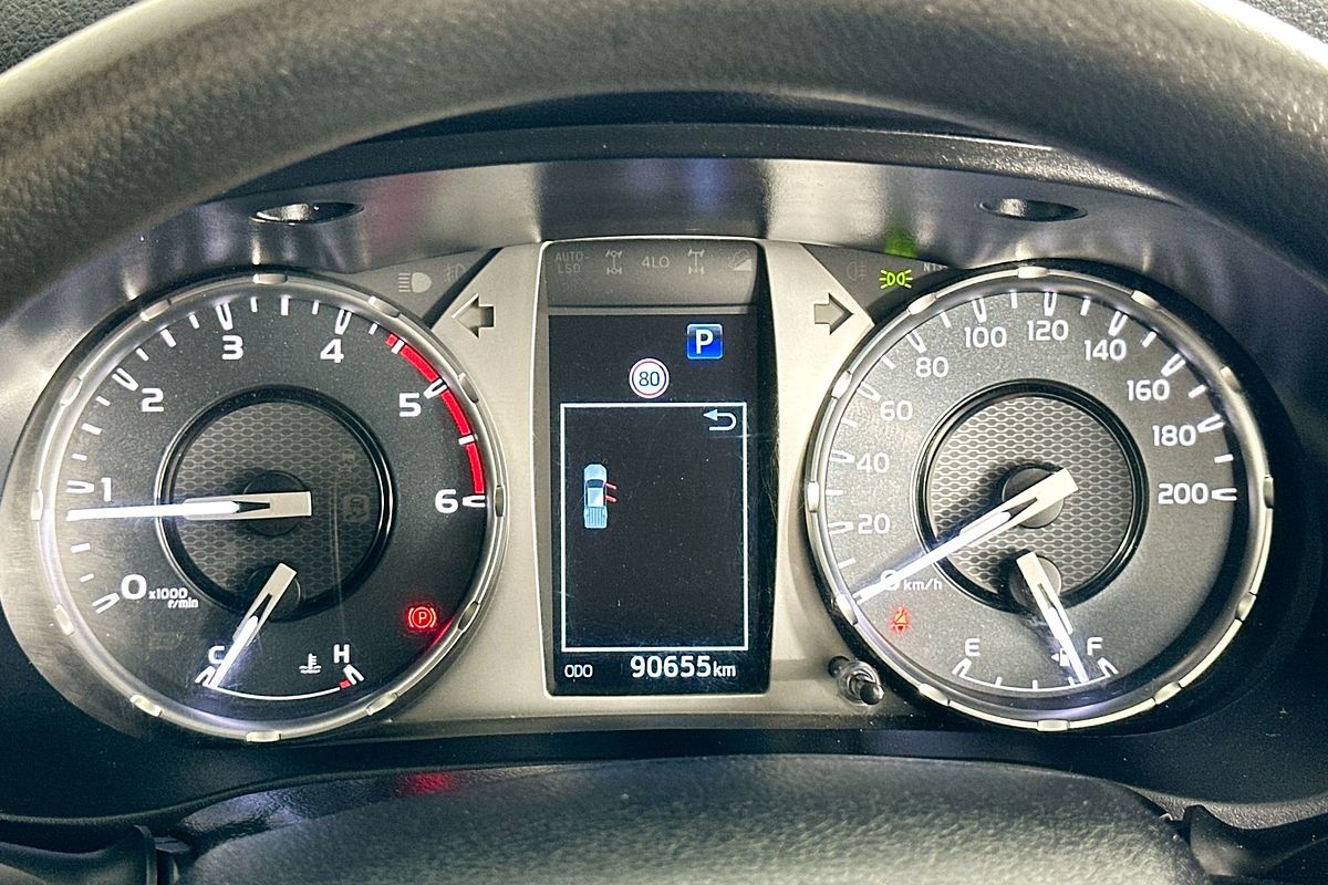 2022 Toyota HILUX SR (4x4) GUN126R 4X4