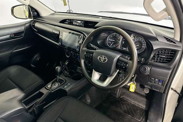 2022 Toyota HILUX SR (4x4) GUN126R 4X4