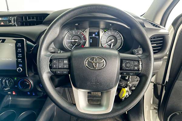 2024 Toyota HILUX SR (4x4) GUN126R 4X4