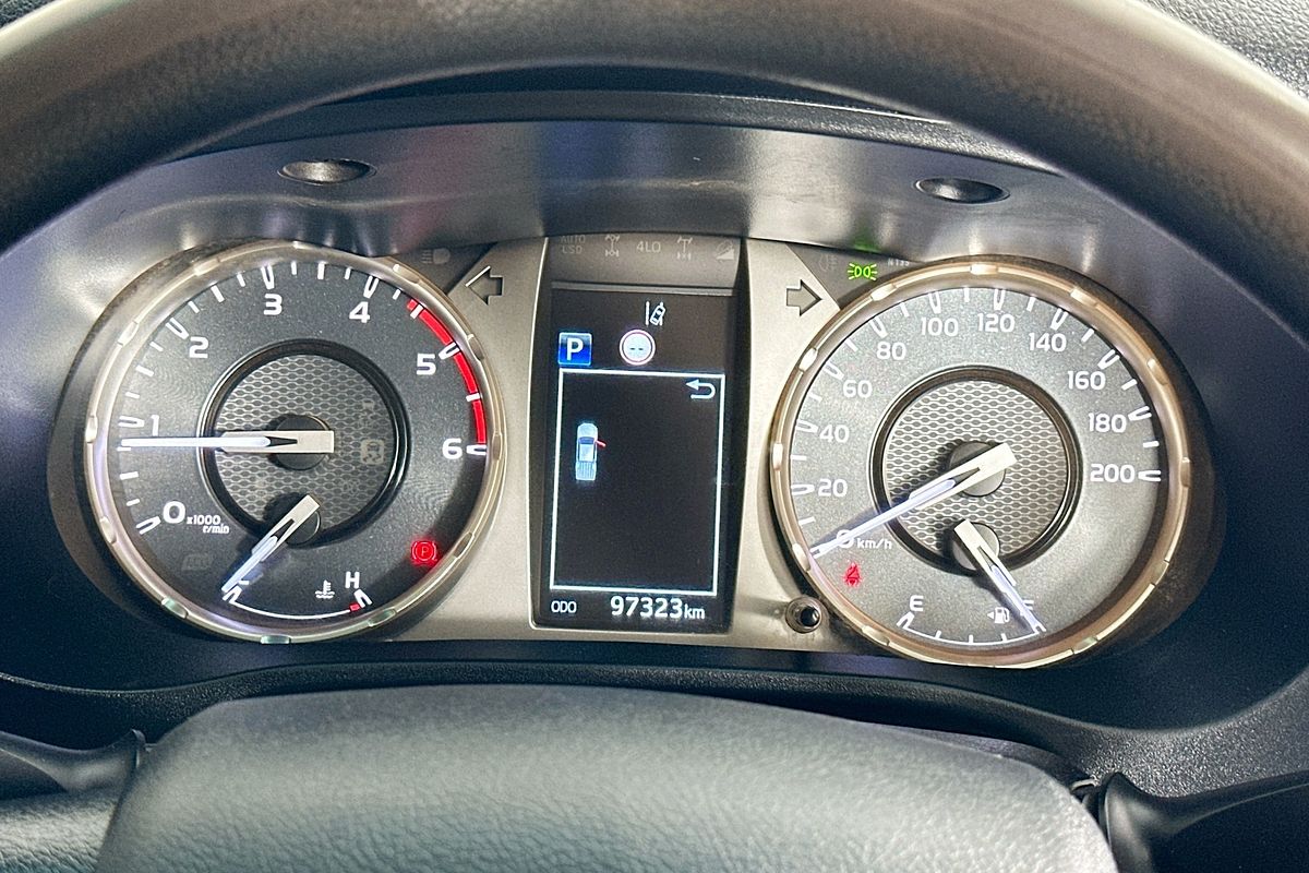 2021 Toyota HILUX SR (4x4) GUN126R 4X4