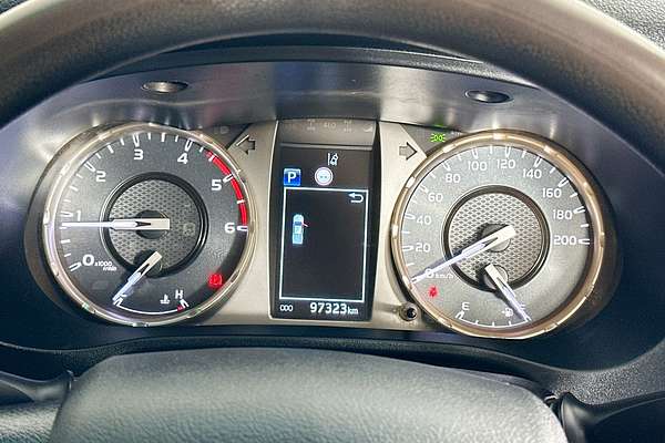 2021 Toyota HILUX SR (4x4) GUN126R 4X4