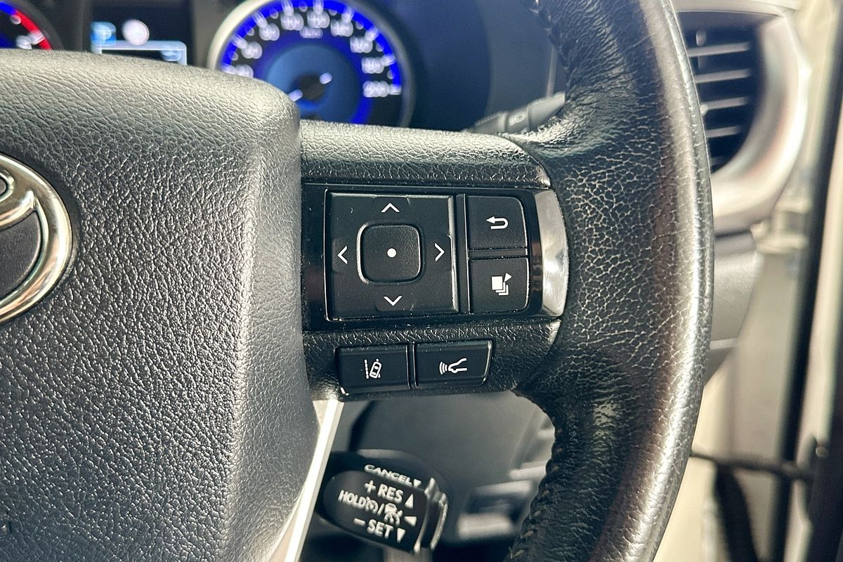 2019 Toyota HILUX SR5 (4x4) GUN126R MY19 4X4