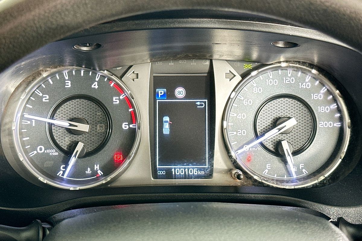 2021 Toyota HILUX SR (4x4) GUN126R 4X4