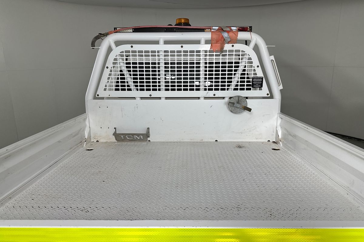 2021 Toyota HILUX SR5 (4x4) GUN126R FACELIFT 4X4