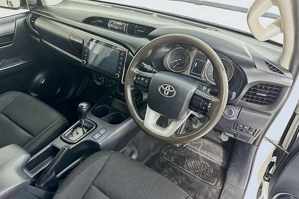 2021 Toyota Hilux SR GUN126R 4X4