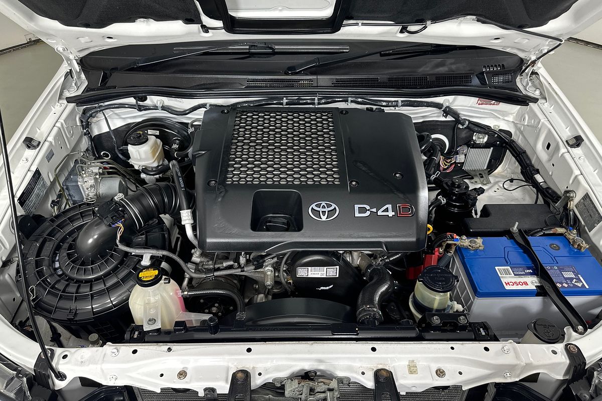 2015 Toyota Hilux SR KUN26R 4X4