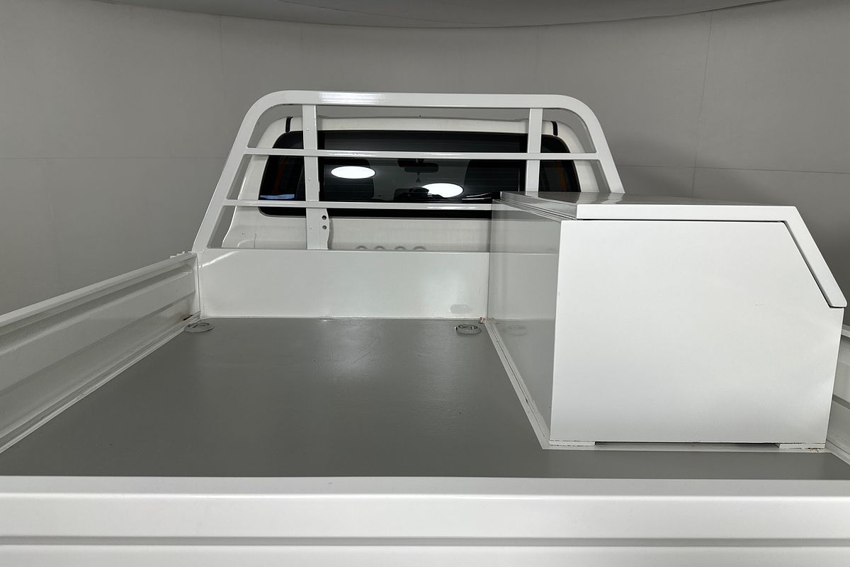 2020 Toyota HILUX SR (4x4) GUN126R MY19 UPGRADE 4X4