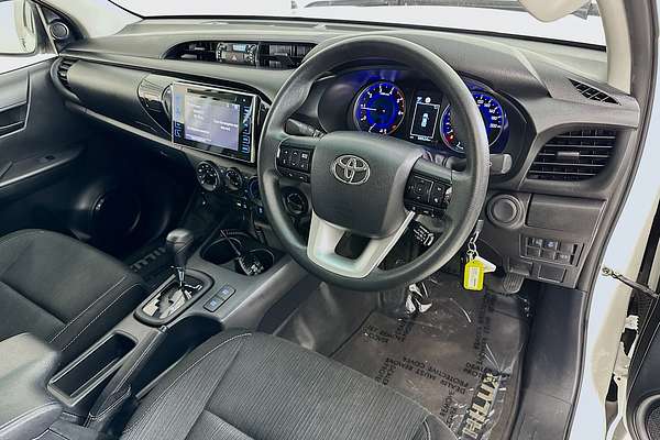 2019 Toyota HILUX SR GUN126R 4X4