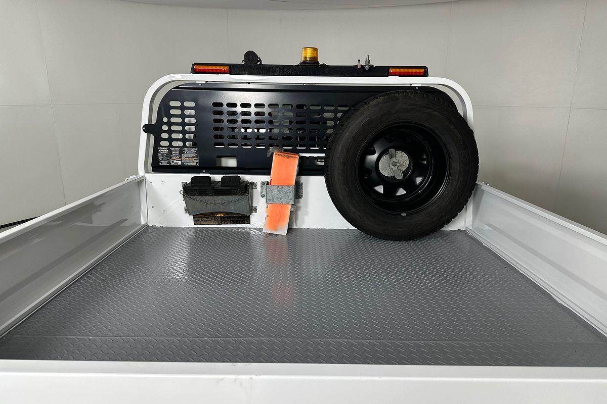 2022 Toyota HILUX SR (4x4) GUN126R 4X4