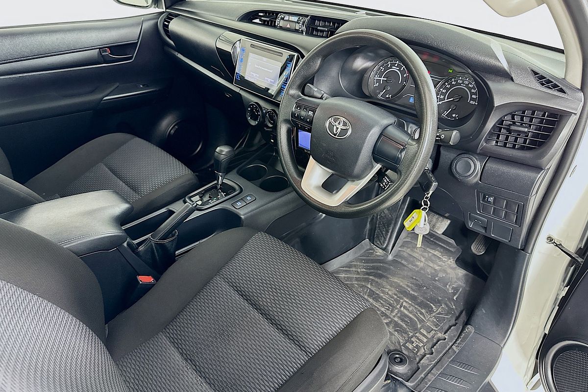 2016 Toyota HILUX WORKMATE TGN121R REAR WHEEL DRIVE