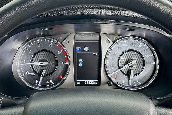 2020 Toyota HILUX SR GUN126R 4X4
