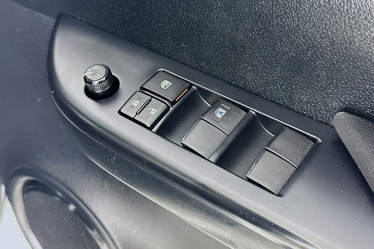 2022 Toyota HILUX SR (4x4) GUN126R 4X4