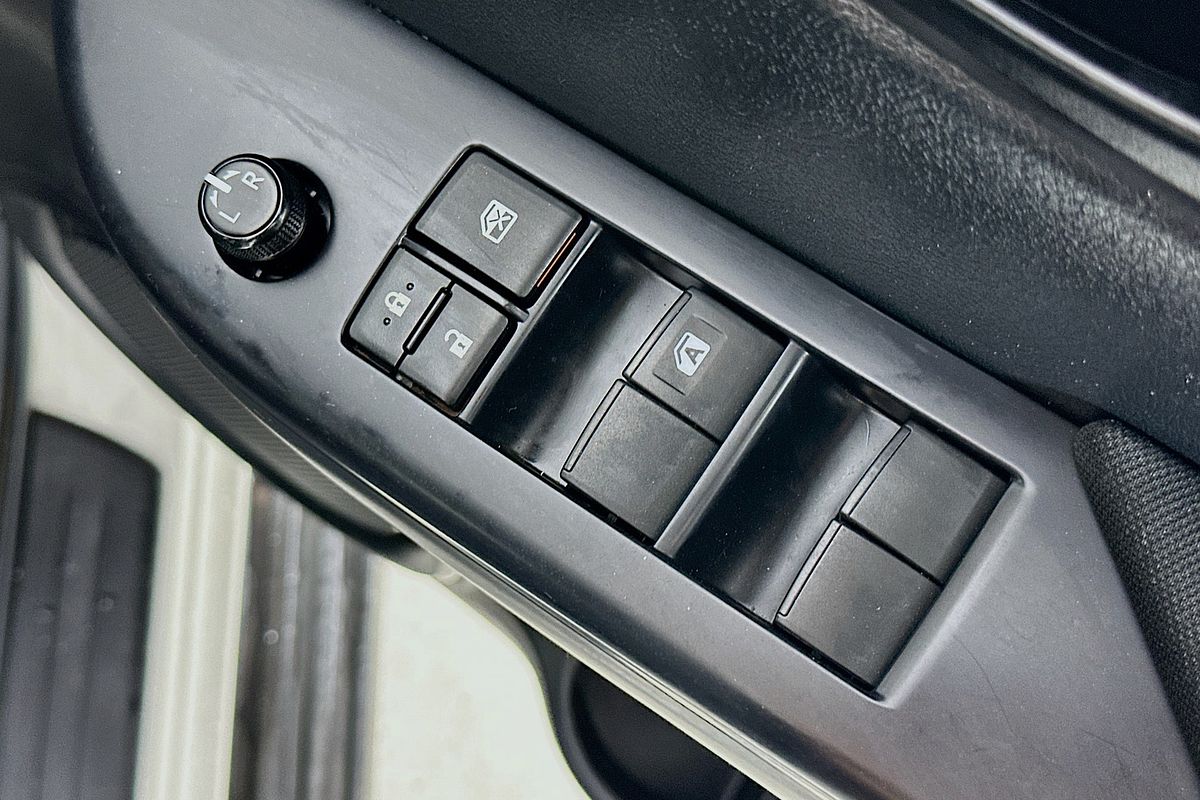 2022 Toyota HILUX SR (4x4) GUN126R 4X4