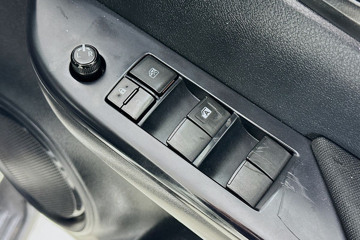 2022 Toyota HILUX SR (4x4) GUN126R 4X4