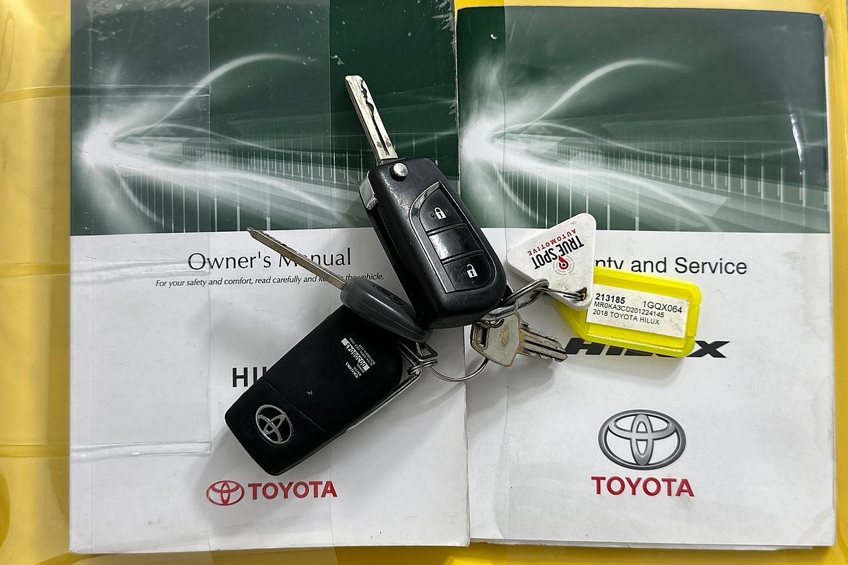 2018 Toyota HILUX SR (4x4) GUN126R MY19 4X4