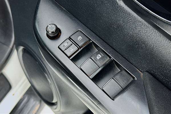 2021 Toyota HILUX SR (4x4) GUN126R FACELIFT 4X4