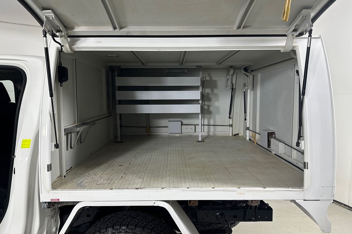 2020 Toyota HILUX SR (4x4) GUN126R MY19 UPGRADE 4X4