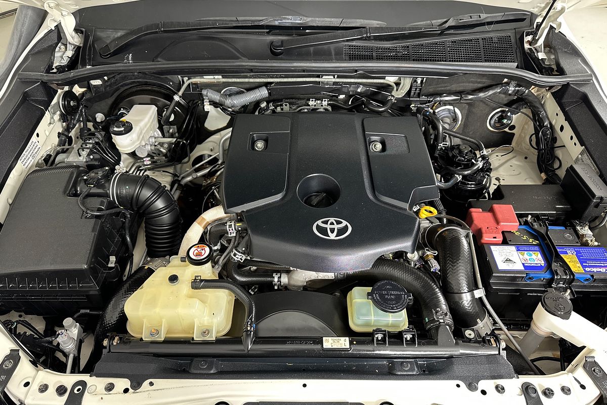 2022 Toyota HILUX SR (4x4) GUN126R 4X4