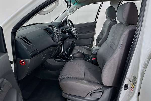 2013 Toyota HILUX SR (4x4) KUN26R MY14 4X4