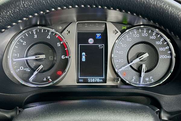 2021 Toyota HILUX SR5 (4x4) GUN126R FACELIFT 4X4