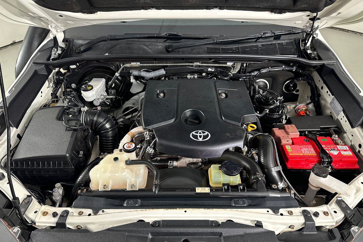 2021 Toyota HILUX SR (4x4) GUN126R 4X4