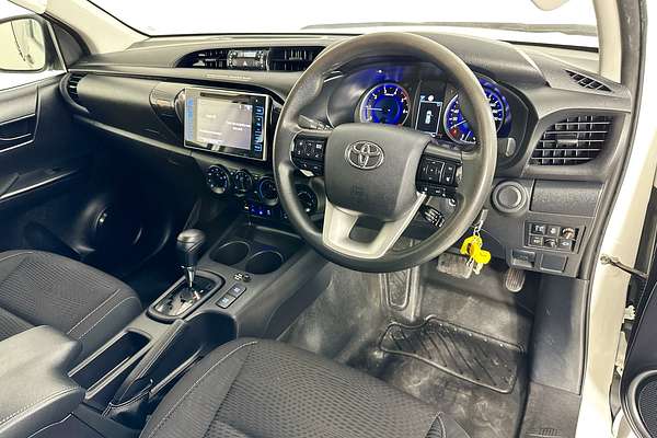 2019 Toyota Hilux SR (4x4) GUN126R MY19 UPGRADE 4X4